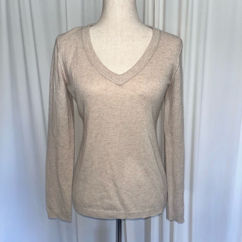 Ann Taylor LOFT Cashmere Sweater in Oatmeal Size Small
